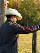 Jaqueta Ariat Logo 2.0 Softshell Preta/Vermelha Indpot SMU